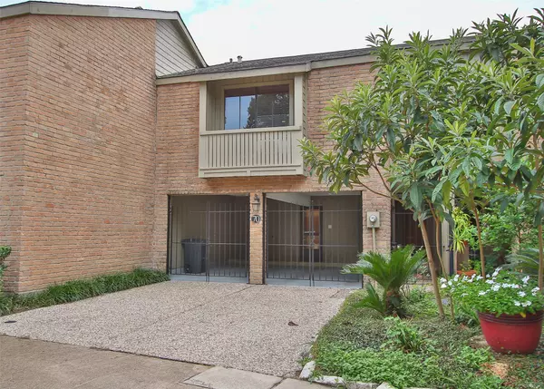 9400 Doliver DR #70, Houston, TX 77063