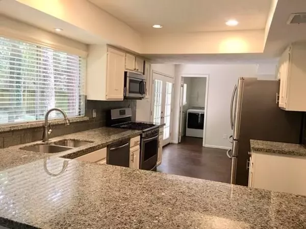 The Woodlands, TX 77381,2 Yewleaf RD