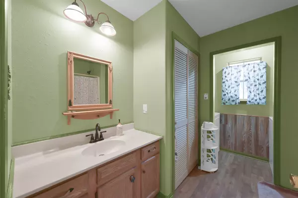 Conroe, TX 77303,10665 Royal Pines DR