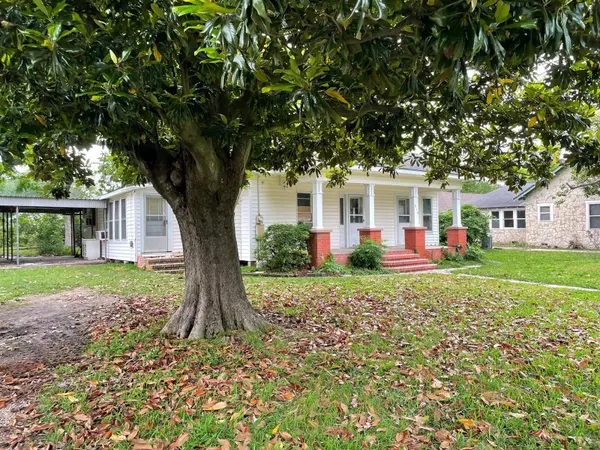 Port Neches, TX 77651,814 Llano ST