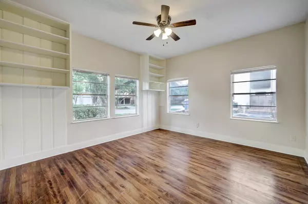 Houston, TX 77098,1933 Norfolk ST