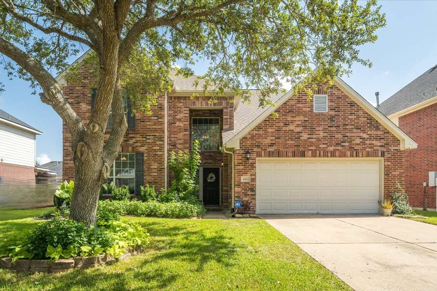 4512 Waverly Canyon LN, League City, TX 77573