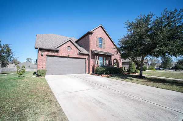 5802 Caper Shores LN, Sugar Land, TX 77479