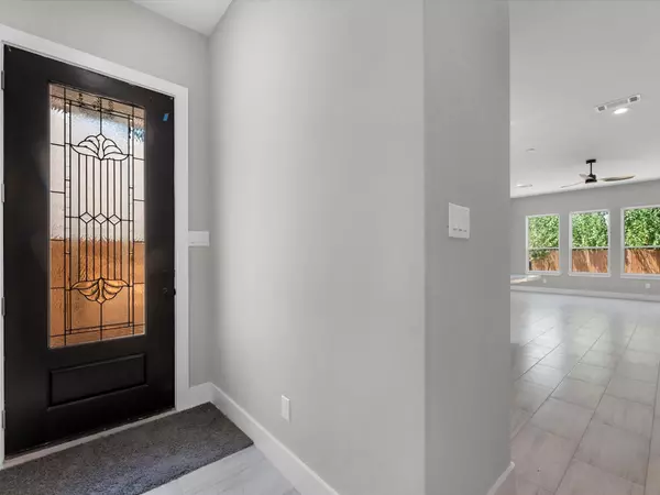 Houston, TX 77021,6806 Foster ST