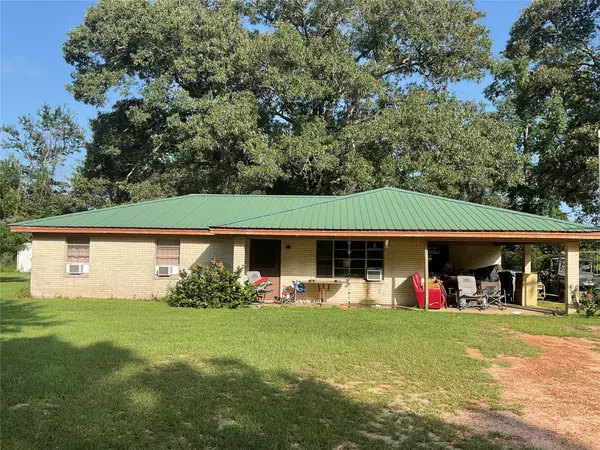 255 County Road 4264,  Woodville,  TX 75979