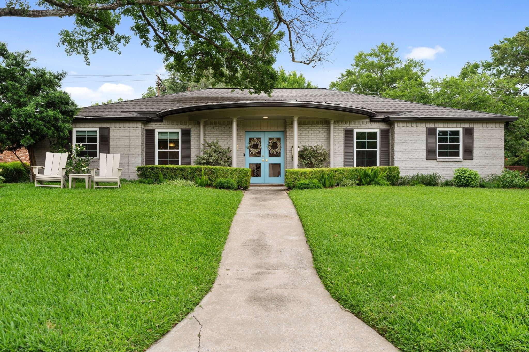 10002 Briar Rose DR,  Houston,  TX 77042