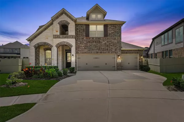 17040 Shy Leaf CT, Conroe, TX 77385