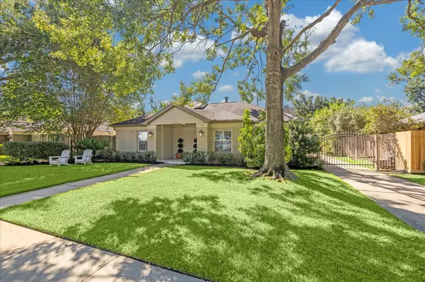 Houston, TX 77027,4019 W Alabama ST