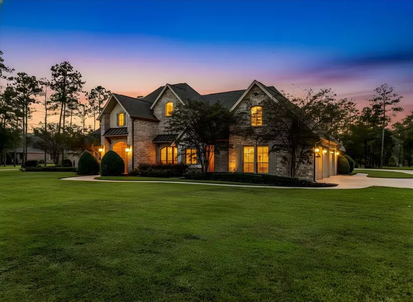 9110 BEAR CREEK DR, Kountze, TX 77625