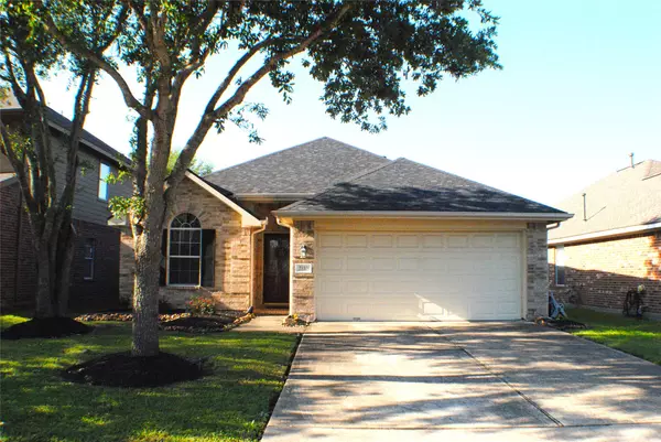 2110 Acorn Glen TRL,  Fresno,  TX 77545