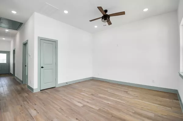 La Porte, TX 77571,10917 San Jacinto DR