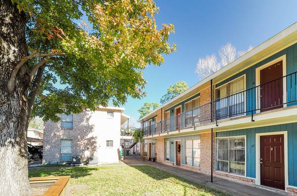 8811 Fm RD #3101, Richmond, TX 77407
