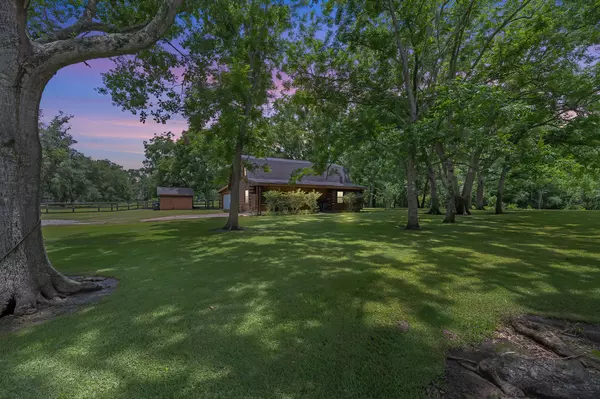 Brazoria, TX 77422,16155 County Road 946