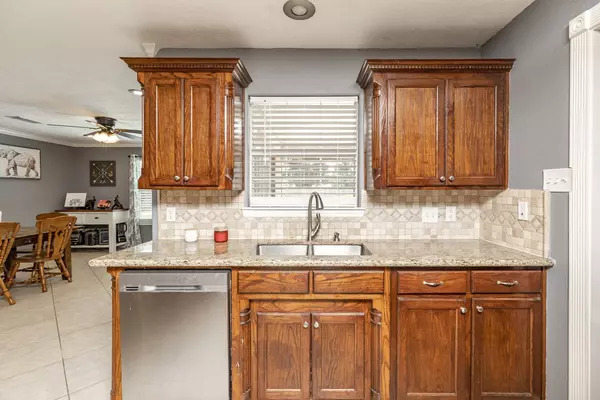 Bridge City, TX 77611,202 David St