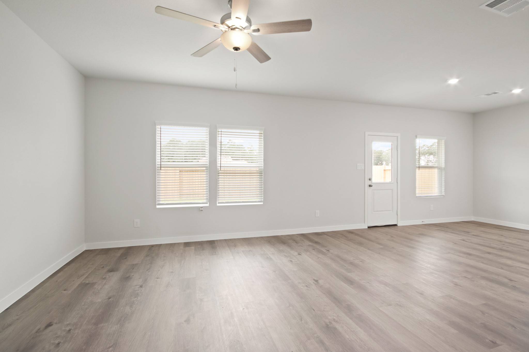 Magnolia, TX 77354,126 Alset CIR
