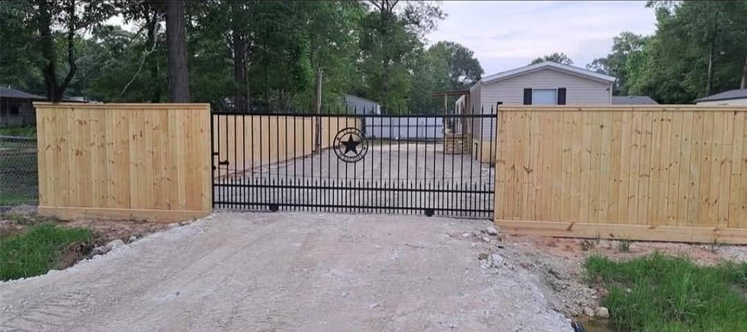 23425 Heidi Ln, Porter, TX 77357
