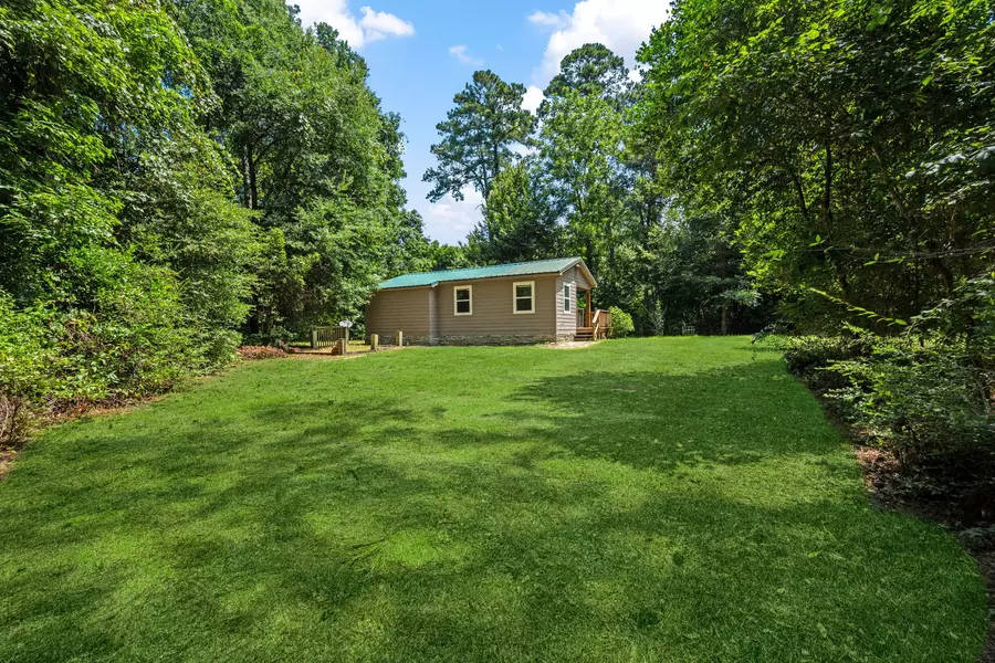 105 Parklane DR, Livingston, TX 77351