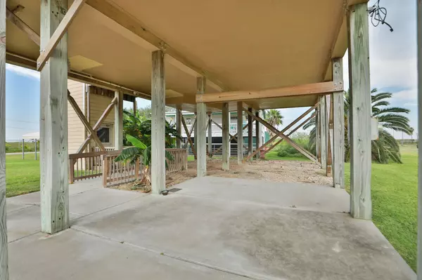 Port Bolivar, TX 77650,4119 Barge Terminal RD