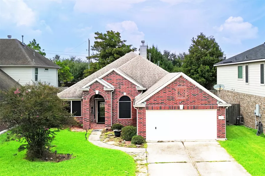 2142 Robinwood DR, Deer Park, TX 77536