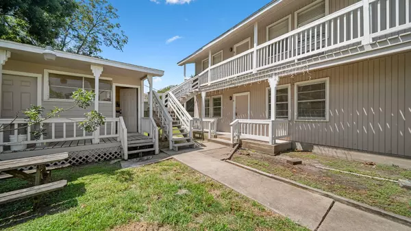 Santa Fe, TX 77510,12033 18th ST #4