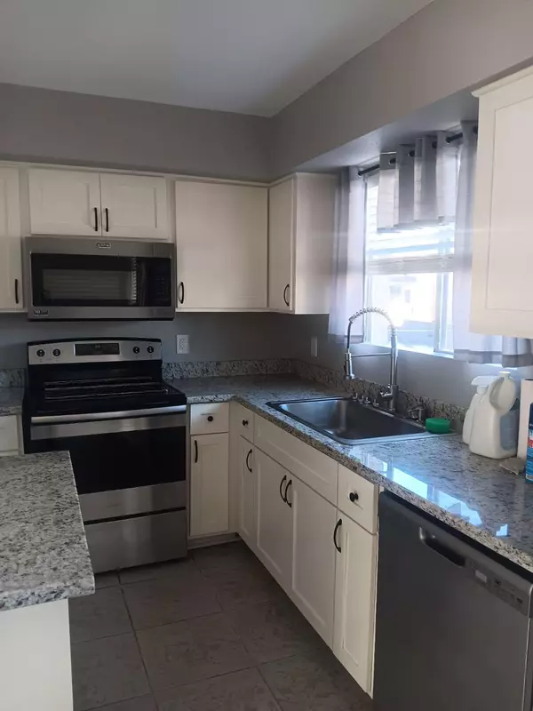 Houston, TX 77058,1500 Bay Area BLVD #165