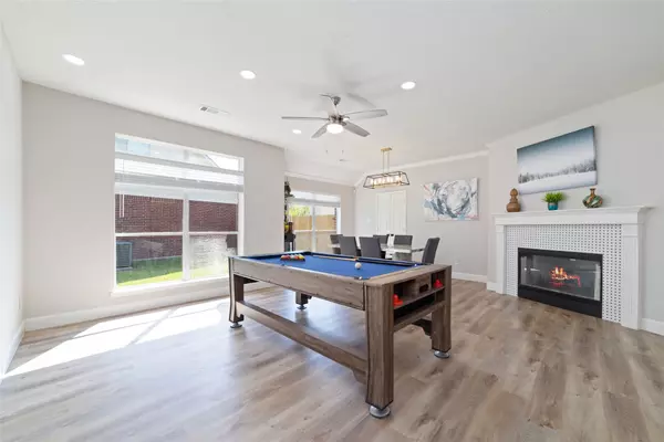 Sugar Land, TX 77498,15231 Bridge Oak LN