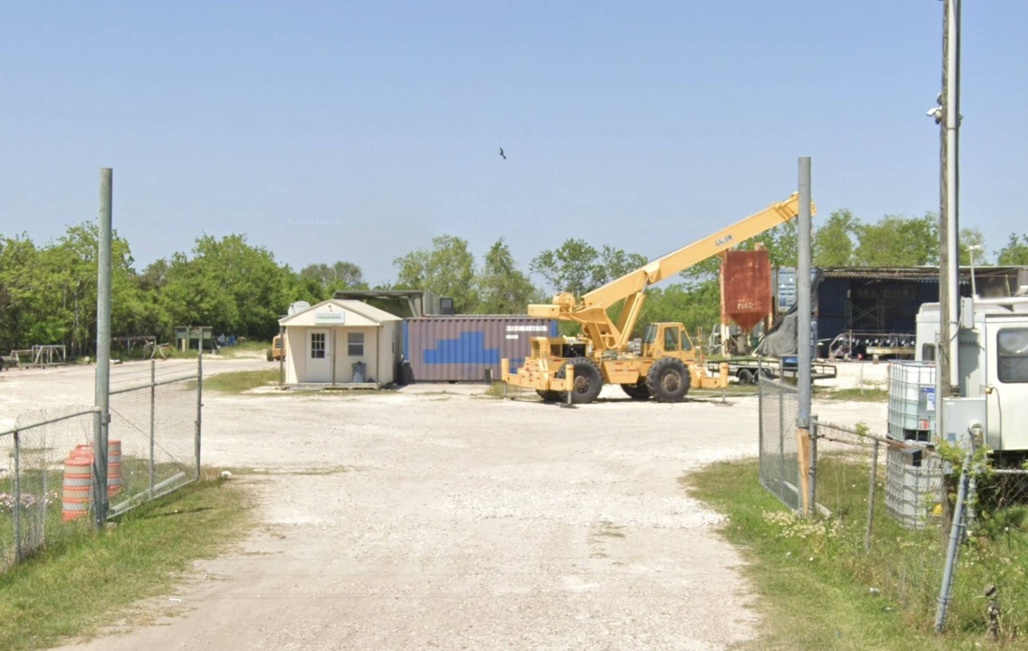 Dickinson, TX 77539,6040 fm 517