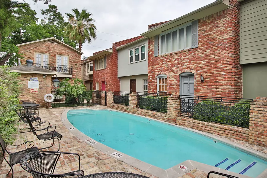 1723 Commonwealth ST, Houston, TX 77006