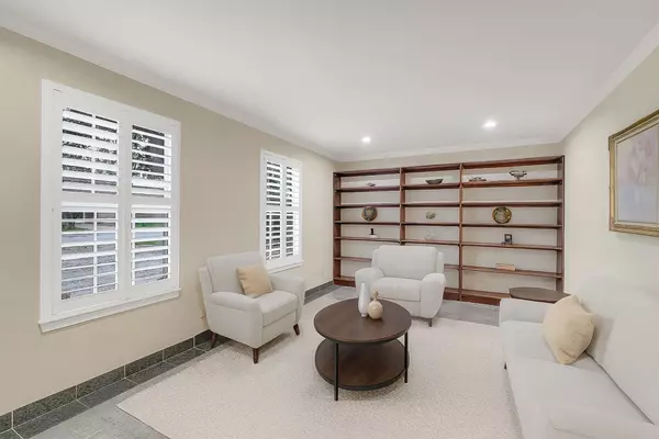 Hedwig Village, TX 77024,11730 Denise DR