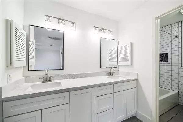 Houston, TX 77082,16131 Queensdale DR