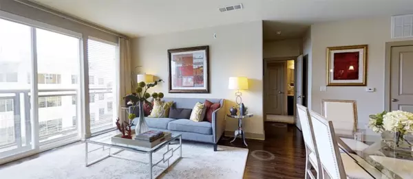 Houston, TX 77019,1340 W Gray ST #550