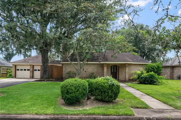 West Columbia, TX 77486,2254 Lake Forrest DR