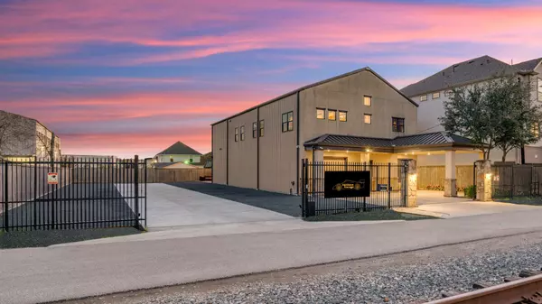 Houston, TX 77007,4119 Allen St