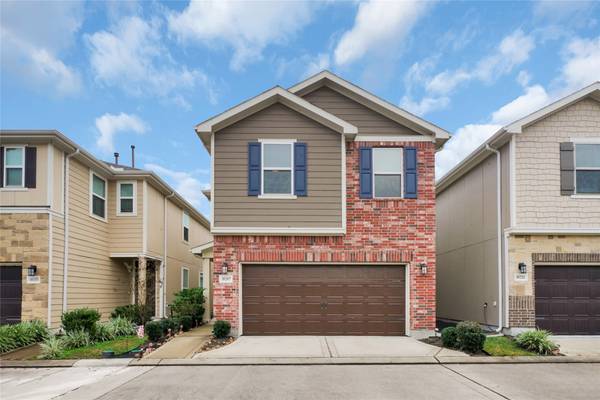10207 Alder Ridge DR,  Houston,  TX 77080