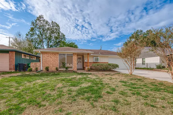 Houston, TX 77092,4923 Poinciana DR