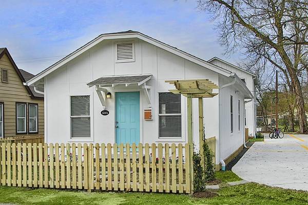 505 E 32 ST, Houston, TX 77018