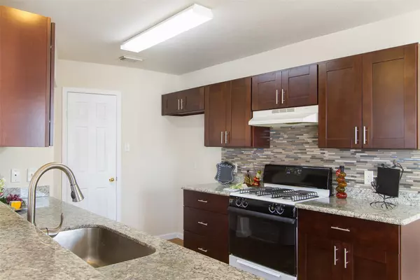 Houston, TX 77047,14202 Ballfour Park LN