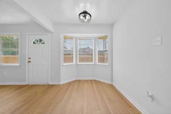 Baytown, TX 77520,1410 Sherwood ST