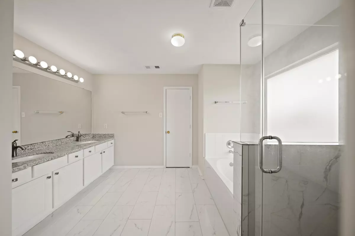 Houston, TX 77083,8119 Solara BND