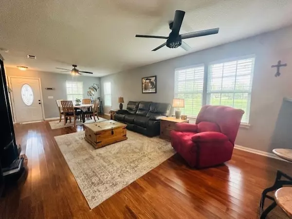 Wharton, TX 77488,804 E Columbus DR