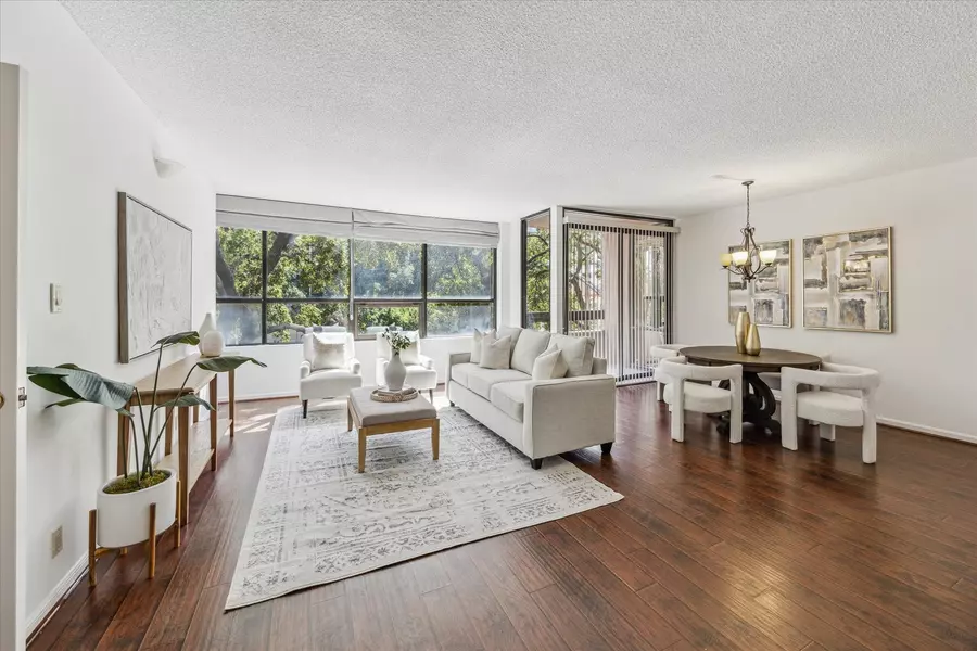 5150 Hidalgo ST #204, Houston, TX 77056