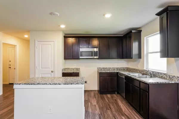 Houston, TX 77016,3810 Lynnfield ST