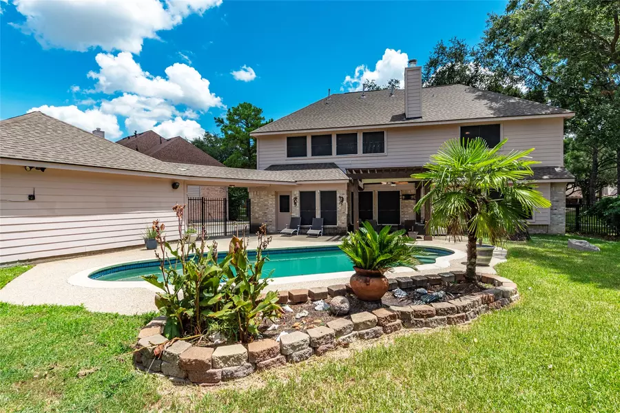 9303 Rush Mill CT, Houston, TX 77095