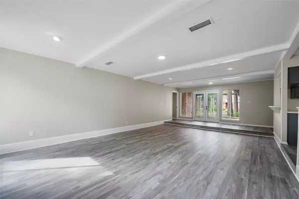 Spring, TX 77379,16911 Summit Oaks LN