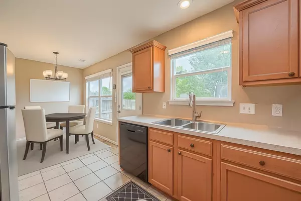 Richmond, TX 77469,6623 Haven Forest LN