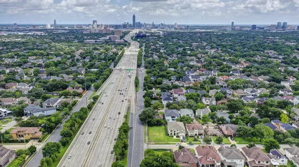 Bellaire, TX 77401,4628 Pine ST