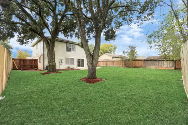 Pearland, TX 77584,1111 W Brompton Drive