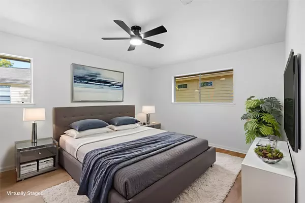 Houston, TX 77022,719 E 40th 1/2 ST