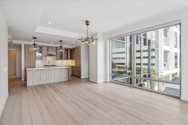 Houston, TX 77027,2047 Westcreek LN #505