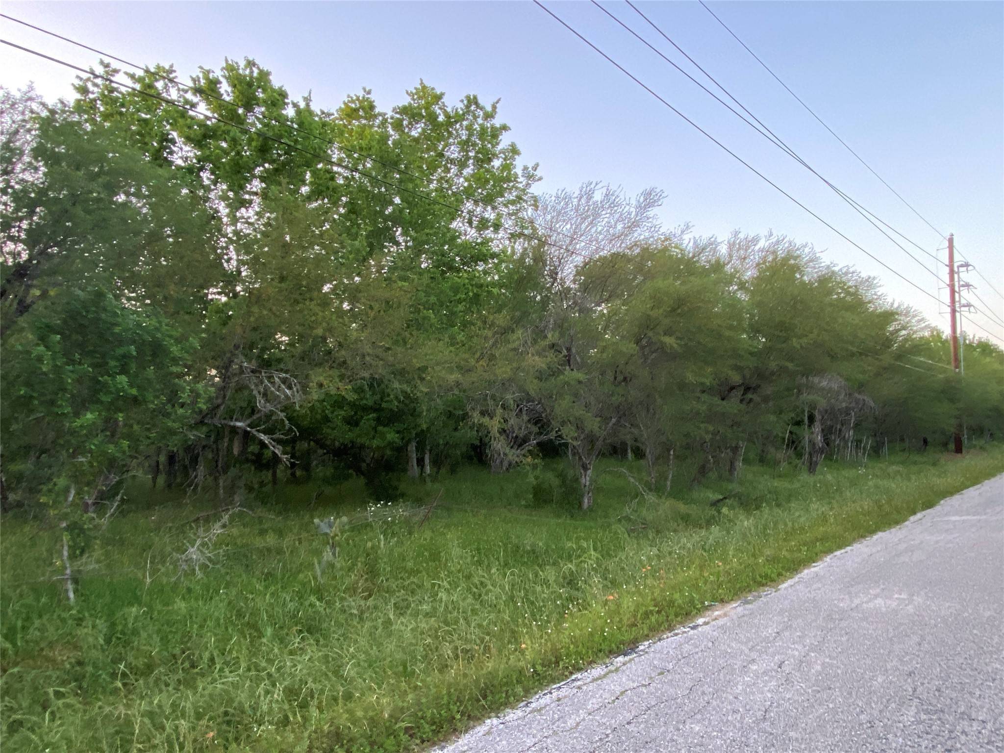 0 Columbus RD, Wallis, TX 77485